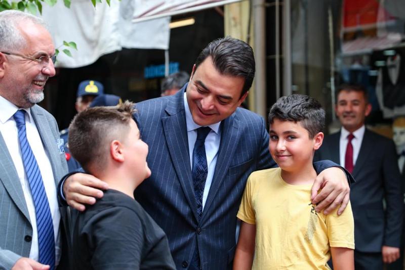 Vali Abdullah Köklü, Zile’de Ziyaret ve İncelemelerde Bulundu